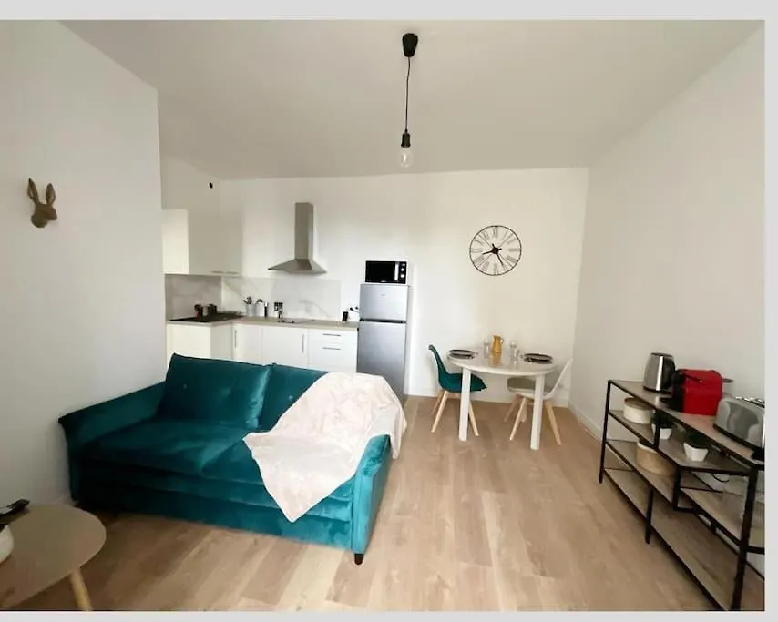 Apartament Lorient T2 , Hypercentre , Fibre ,Gare 0*,  Francja