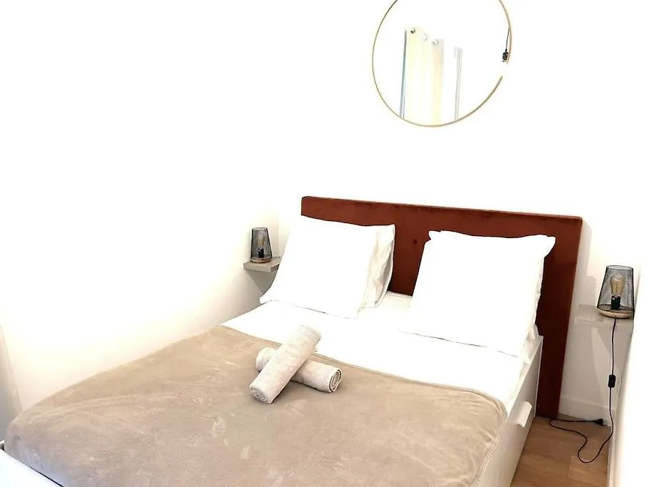 Apartament Lorient T2 , Hypercentre , Fibre ,Gare